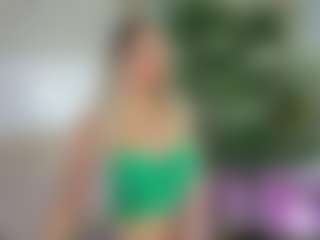 Live cam show with Emilly Bronte - Anal Teen (18+) on Camsoda