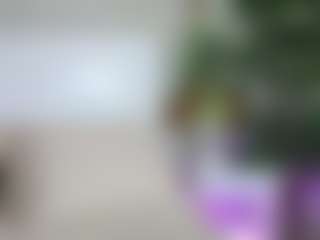 Emilly Bronte's Live Sex Cam Show