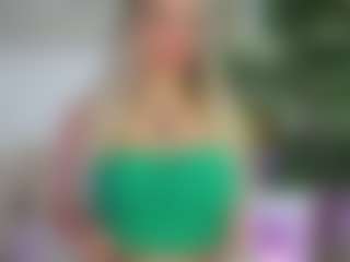 Emilly Bronte's Live Sex Cam Show
