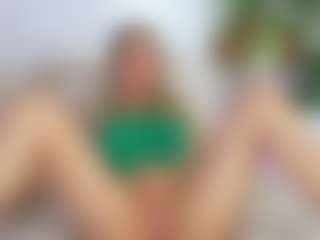Emilly Bronte's Live Sex Cam Show