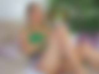 Emilly Bronte's Live Sex Cam Show