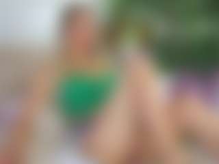 Emilly Bronte's Live Sex Cam Show