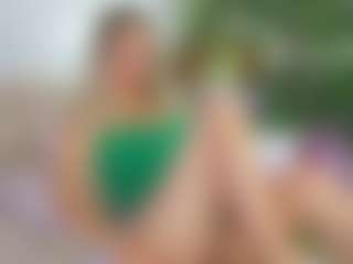 Emilly Bronte's Live Sex Cam Show