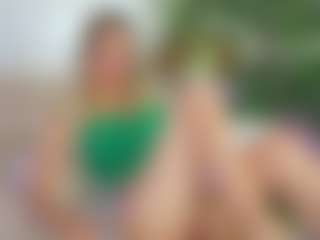 Emilly Bronte's Live Sex Cam Show