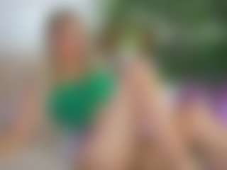 Emilly Bronte's Live Sex Cam Show