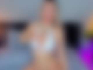 Emilly Bronte's Live Sex Cam Show