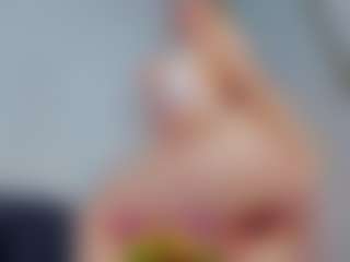 Emilly Bronte's Live Sex Cam Show