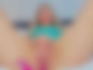 Emilly Bronte's Live Sex Cam Show