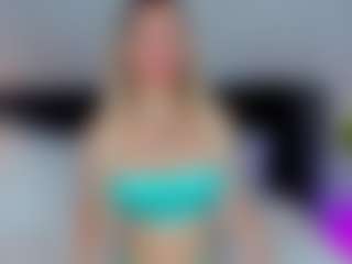 Live cam show with Emilly Bronte - Deepthroat on Camsoda
