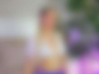 Emilly Bronte's Live Sex Cam Show