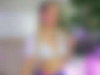 Emilly Bronte's Live Sex Cam Show