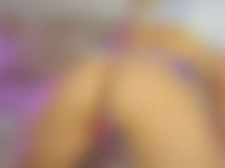 Emilly Bronte's Live Sex Cam Show