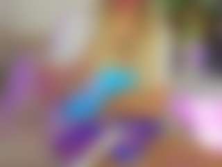 Emilly Bronte's Live Sex Cam Show