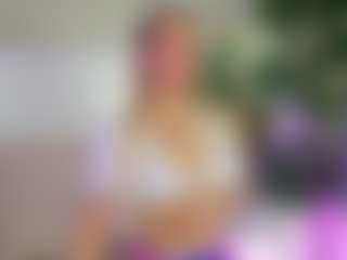 Emilly Bronte's Live Sex Cam Show