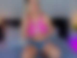Emilly Bronte's Live Sex Cam Show