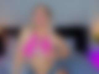Emilly Bronte's Live Sex Cam Show
