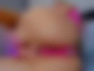 Emilly Bronte's Live Sex Cam Show