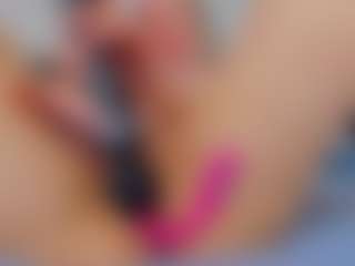 Emilly Bronte's Live Sex Cam Show