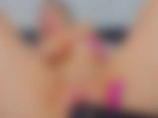 Emilly Bronte's Live Sex Cam Show