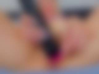 Emilly Bronte's Live Sex Cam Show