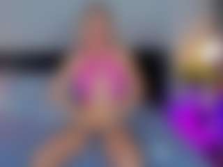 Emilly Bronte's Live Sex Cam Show