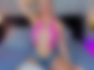 Emilly Bronte's Live Sex Cam Show