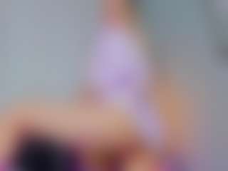 Emilly Bronte's Live Sex Cam Show