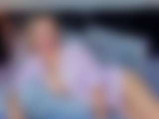 Emilly Bronte's Live Sex Cam Show