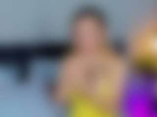 Live cam show with Emilly Bronte - Blonde Hair Amateur on CamSodaAdn