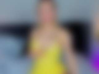 Emilly Bronte's Live Sex Cam Show
