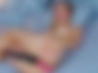 Emilly Bronte's Live Sex Cam Show