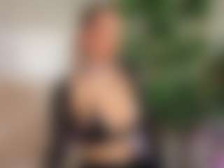 Emilly Bronte's Live Sex Cam Show