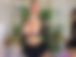 Emilly Bronte's Live Sex Cam Show