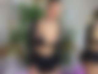 Emilly Bronte's Live Sex Cam Show