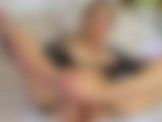 Emilly Bronte's Live Sex Cam Show
