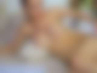 Emilly Bronte's Live Sex Cam Show