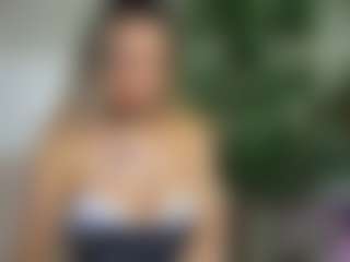Emilly Bronte's Live Sex Cam Show