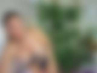 Emilly Bronte's Live Sex Cam Show