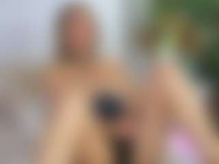 Emilly Bronte's Live Sex Cam Show