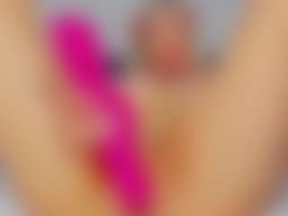 Emilly Bronte's Live Sex Cam Show