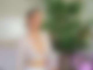 Live cam show with Emilly Bronte - Amateur on CamwithHer
