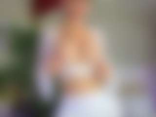 Emilly Bronte's Live Sex Cam Show