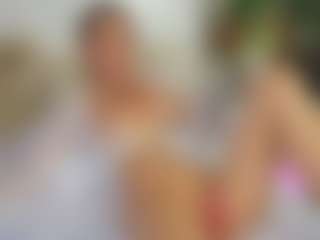 Emilly Bronte's Live Sex Cam Show