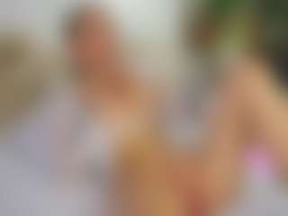 Emilly Bronte's Live Sex Cam Show
