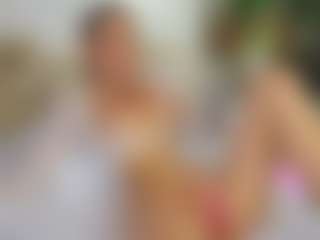 Emilly Bronte's Live Sex Cam Show