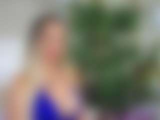 Live cam show with Emilly Bronte - Amateur Big Tits on camwithhim.com