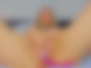 Emilly Bronte's Live Sex Cam Show