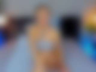 Emilly Bronte's Live Sex Cam Show