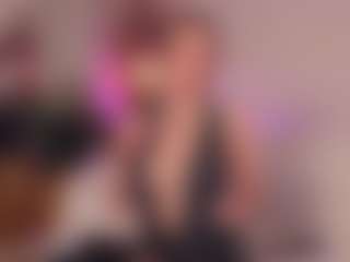 Emilly Bronte's Live Sex Cam Show