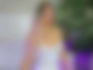 Emilly Bronte's Live Sex Cam Show